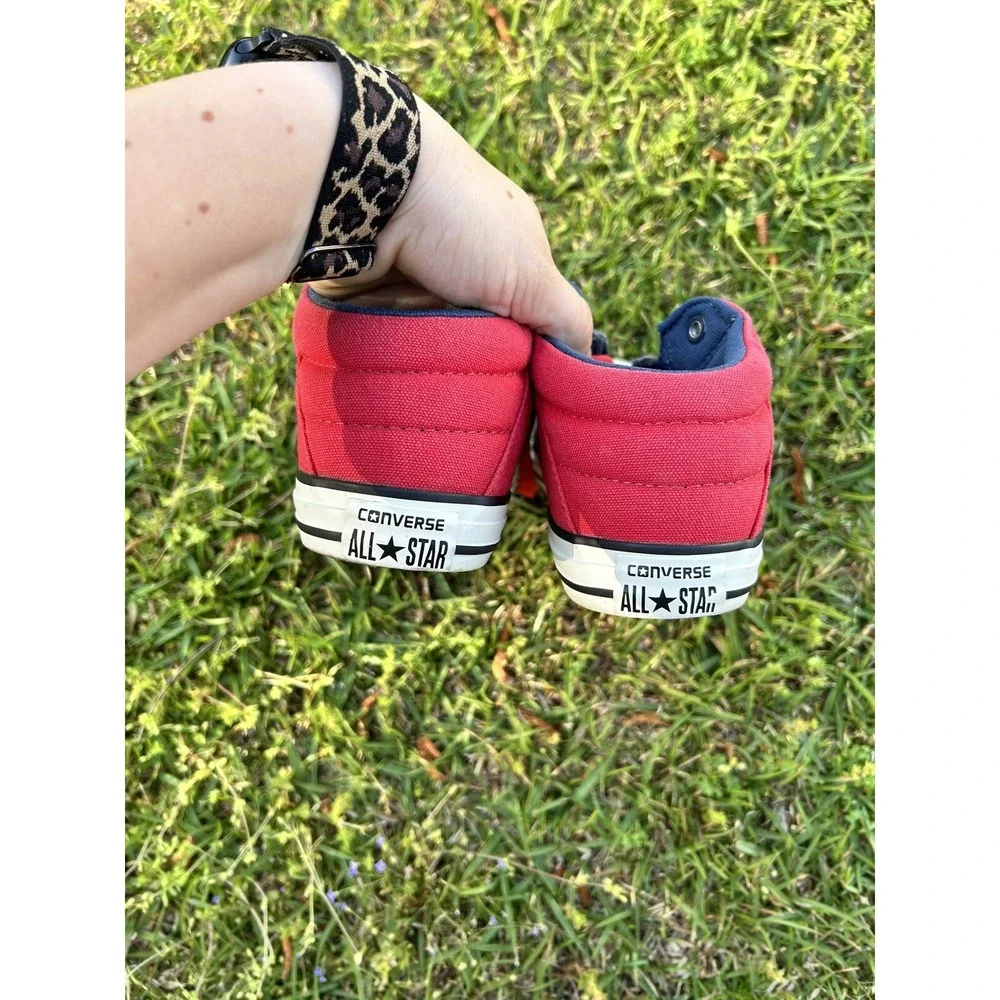 Converse Chuck Taylor Axel Mid Sneaker Navy Red Slip On Size US 5 Youth‎